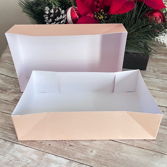 Kate Spade gift box🎀 - Picture 2 of 2